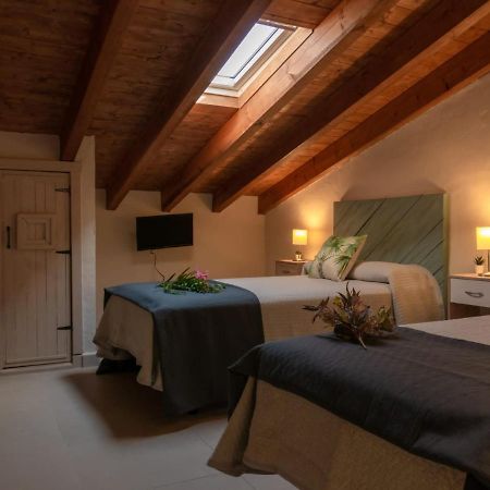 Alojamientos Biarritz Vista Jardin Фуентееридос Екстериор снимка